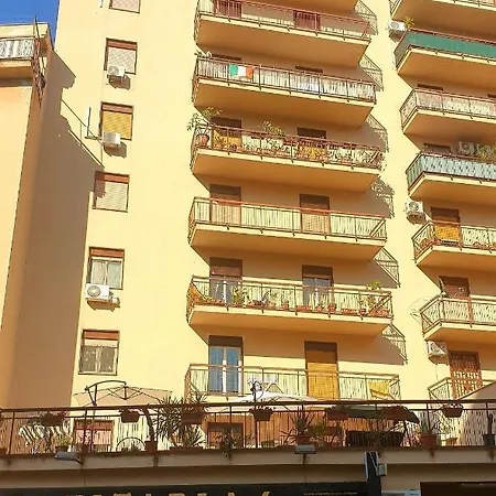 Civico 20 Nocleg ze śniadaniem 4*