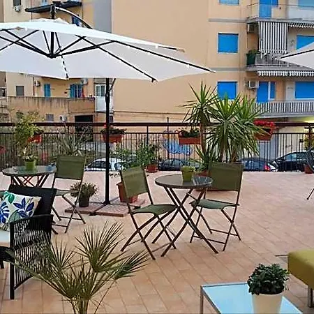 فندق مبيت وإفطار Civico 20 4*
